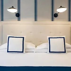 4* מלון Mercure Jardines De Albia